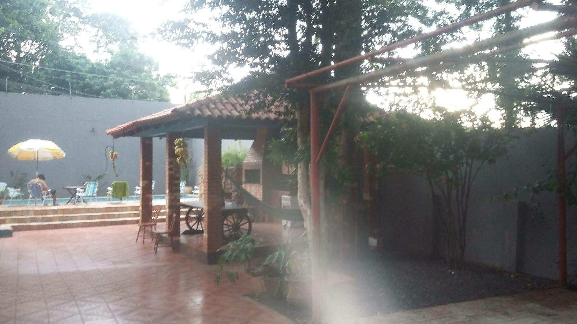 Pensão Meu Paraiso 3*